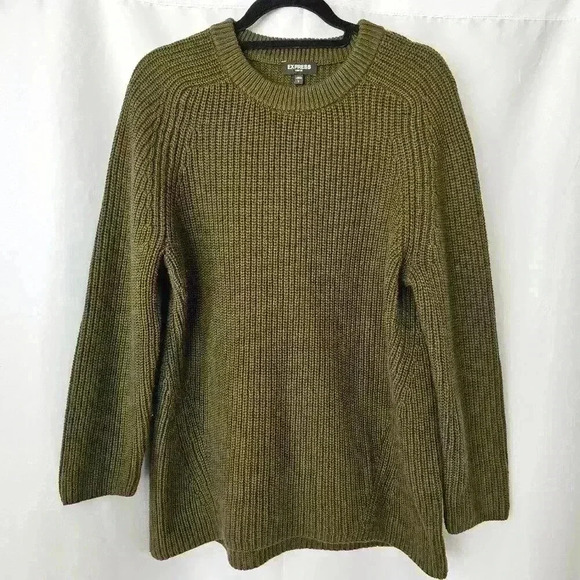 Express Crew Neck Oversized Shaker Knit Sweater, Dark Olive, Size S - Picture 1 of 9